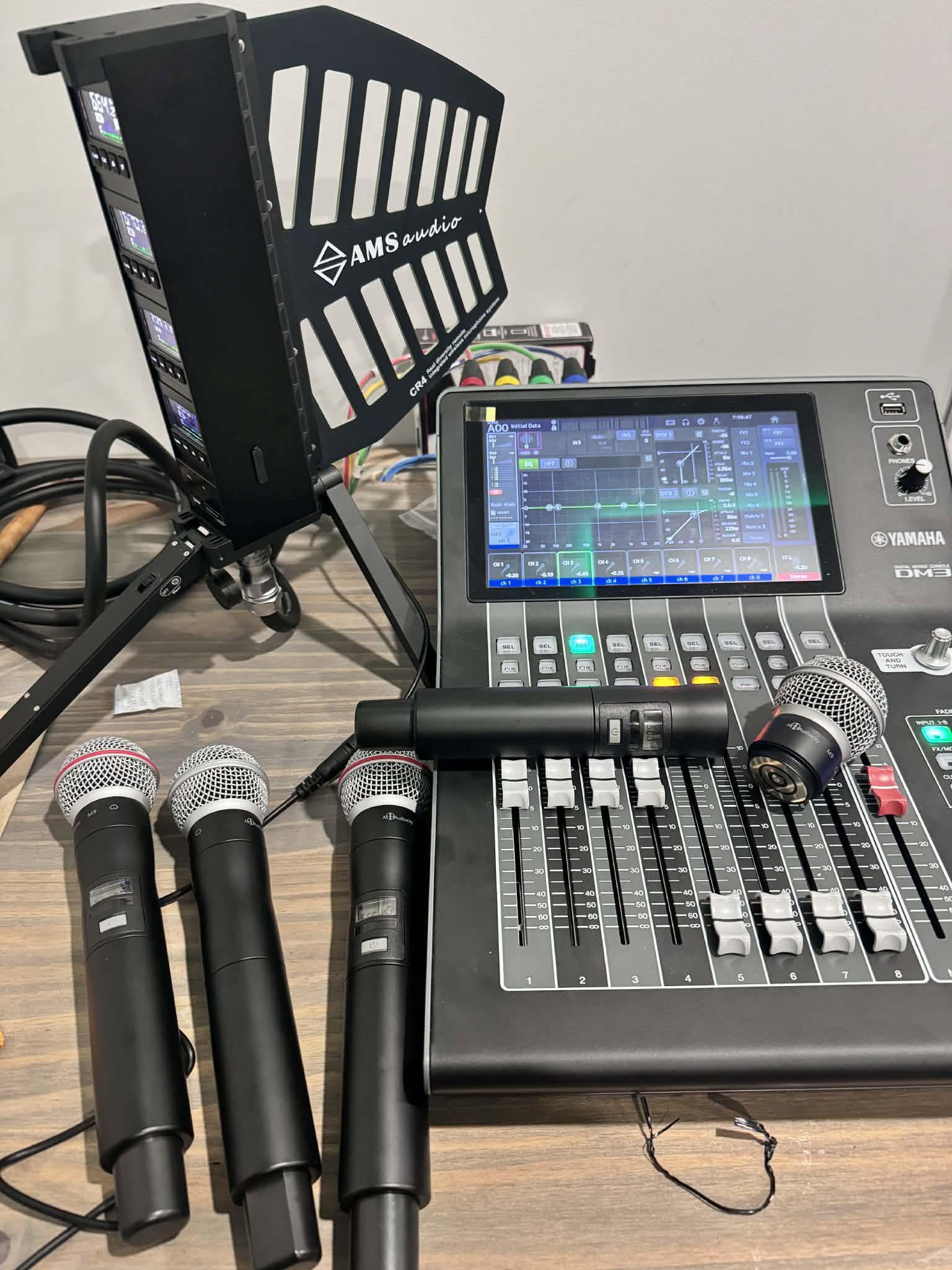 AMSaudio CR4 3 AMSaudio CR4